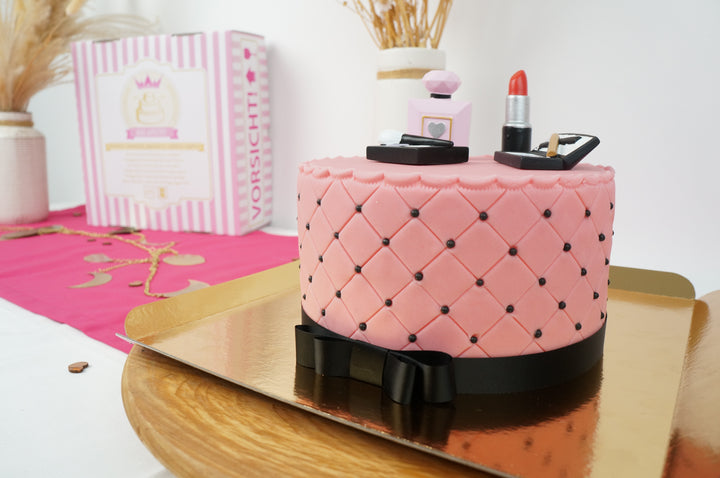 Deluxe Make-Up Tårta med svart band