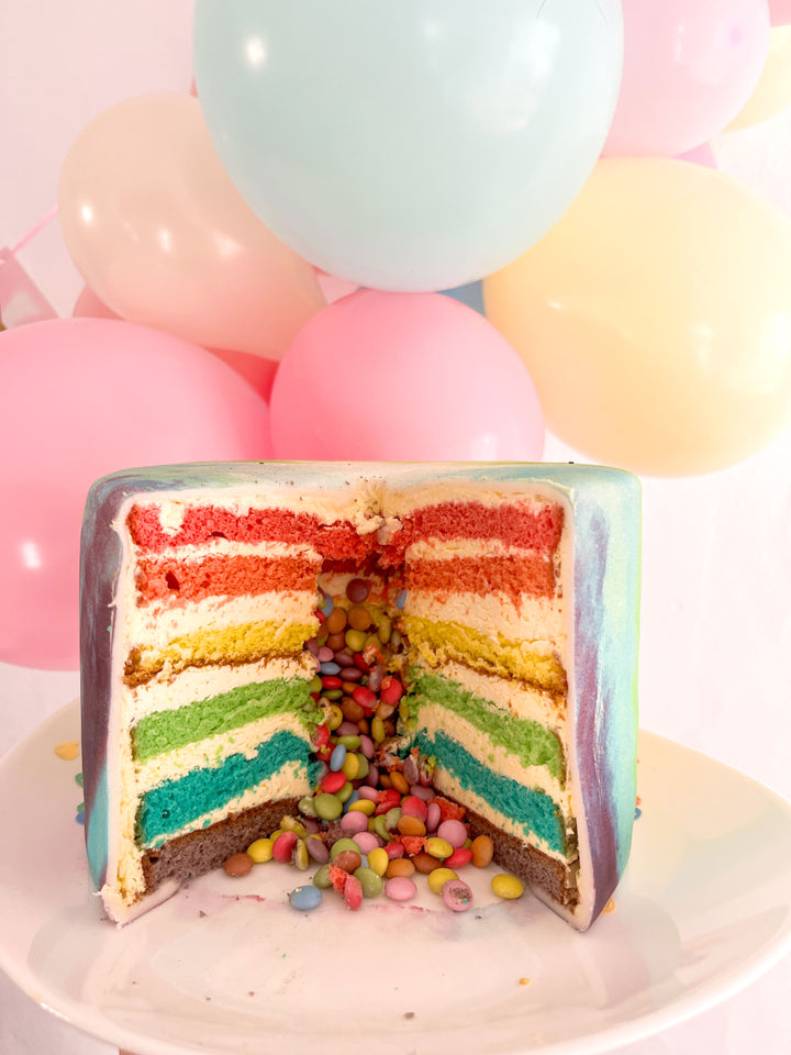 Rainbow Pridetårta