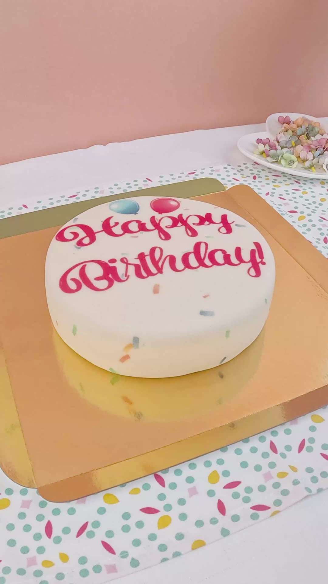 Happy Birthday tårta, rosa