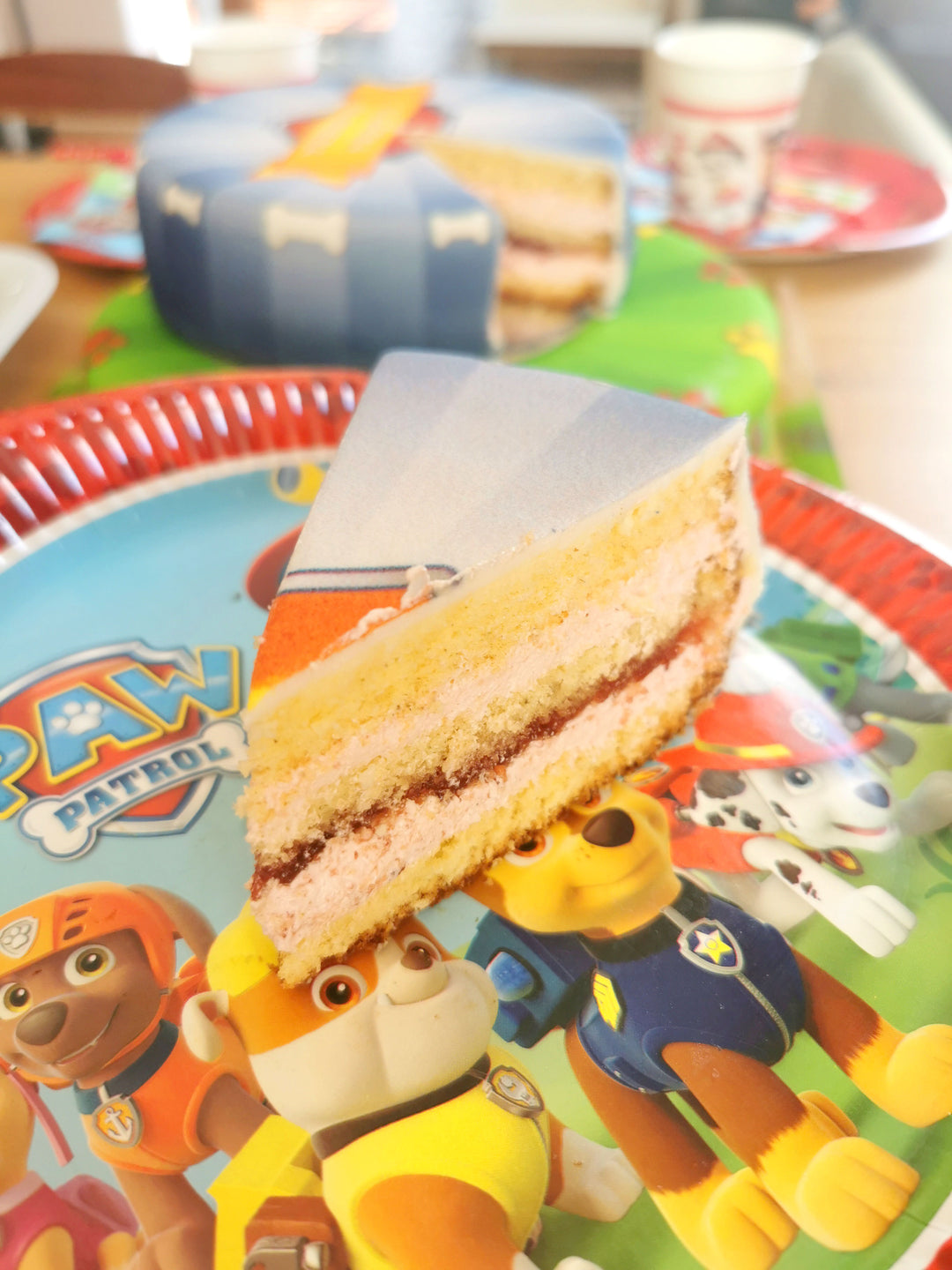 PAW Patrol® på tvåvåningstårta