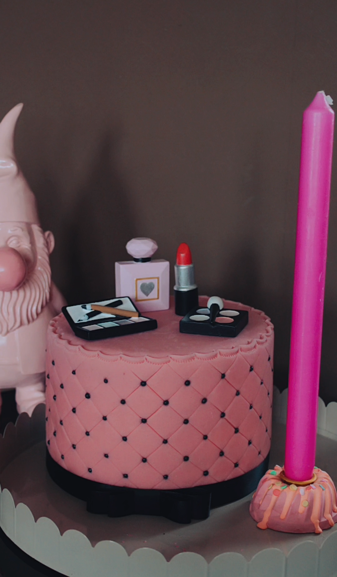 Deluxe Make-Up Tårta med svart band